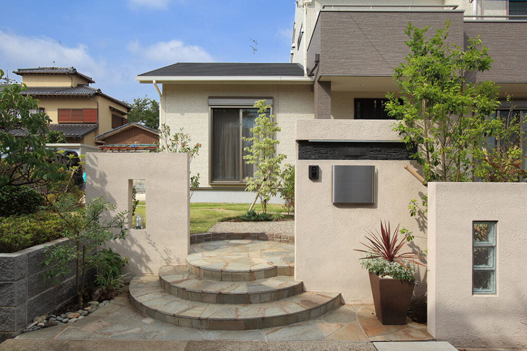 乱形石階段アプローチ施工事例