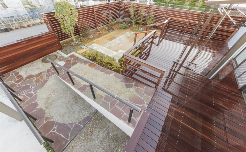 バリアフリー乱形石アプローチ施工事例