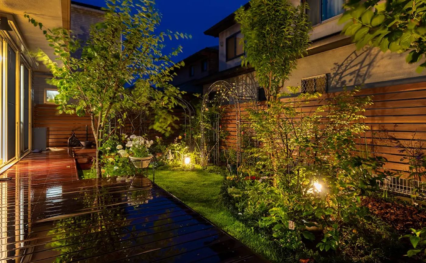 ウッドデッキライティング