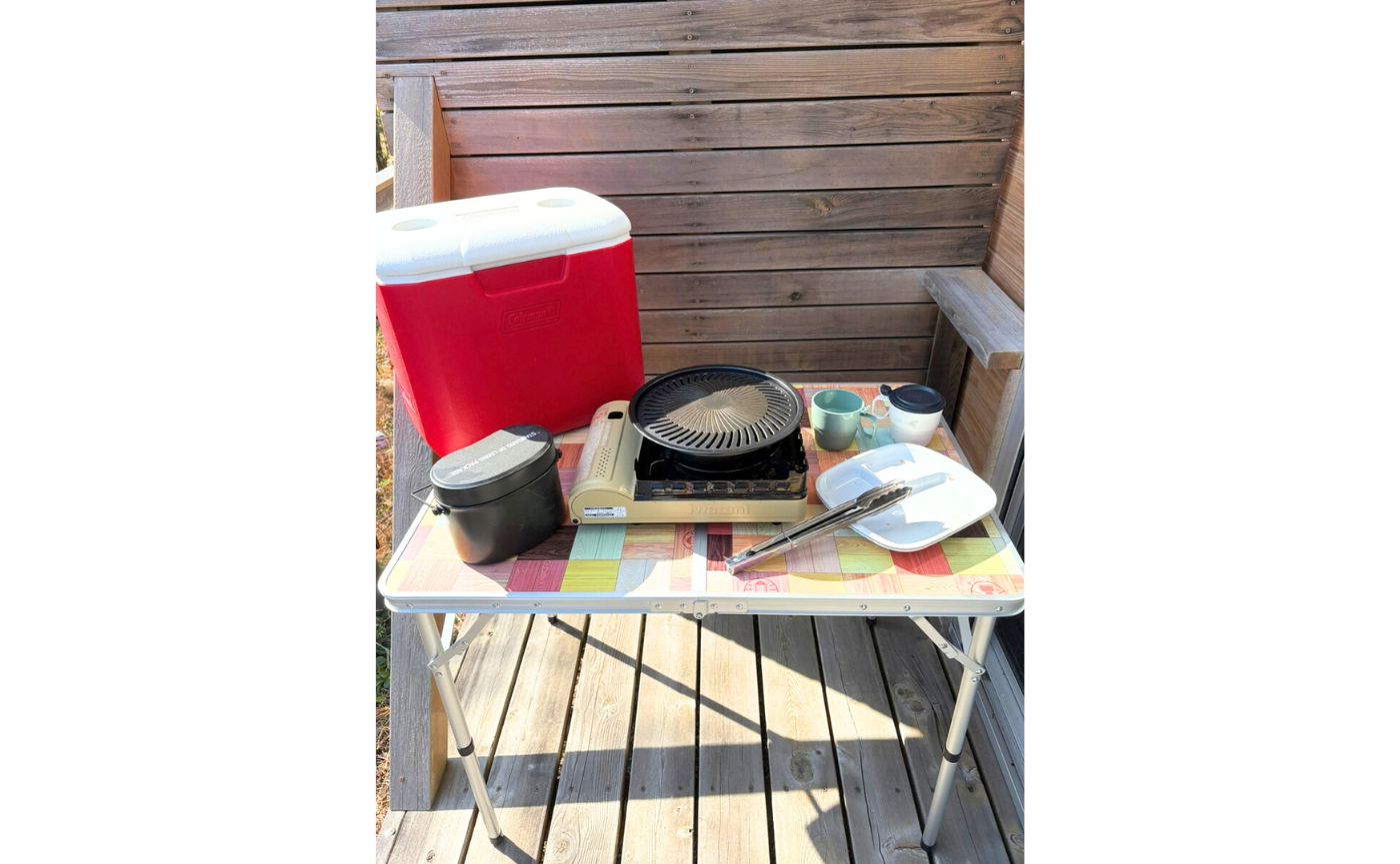 ウッドデッキでカセットコンロバーベキュー