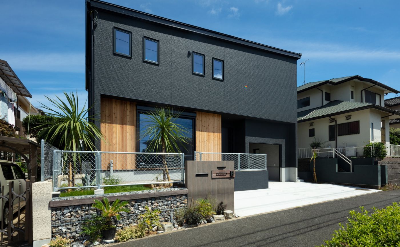 セミクローズ外構