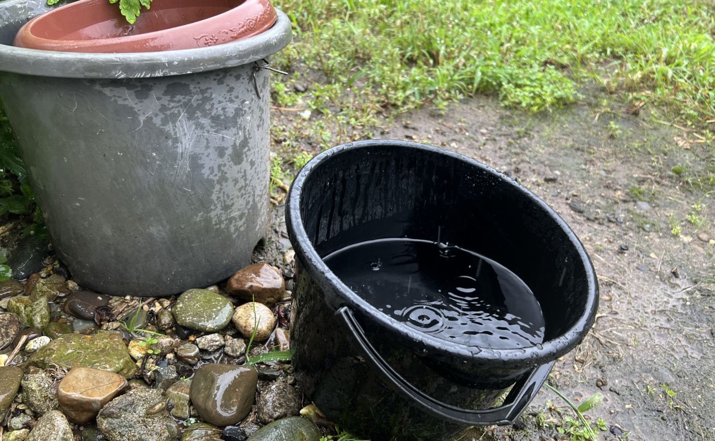 バケツの水