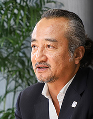 川村英之
