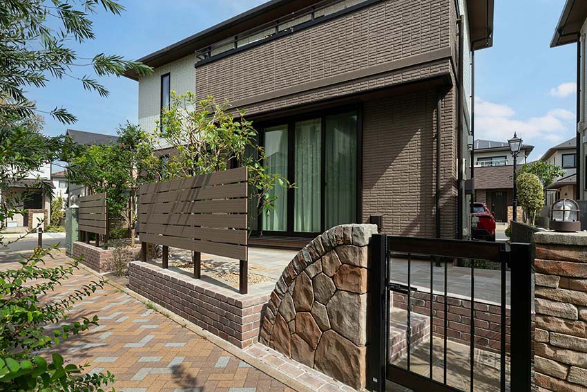 室内から繋がるプライベートテラス