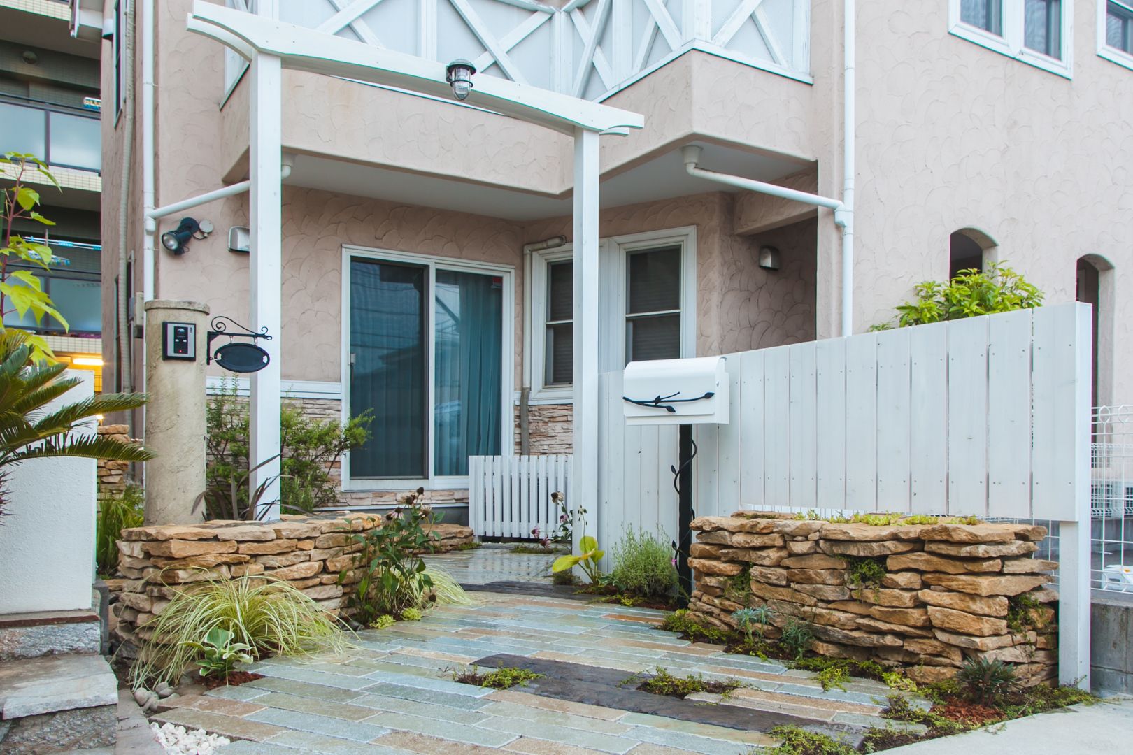 メインの外構デザイン画像