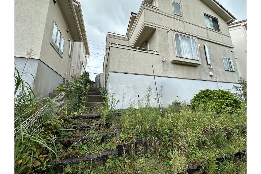 ナチュラルカースペース / 空に伸びるプライベートアウトドアリビング（イメージ）